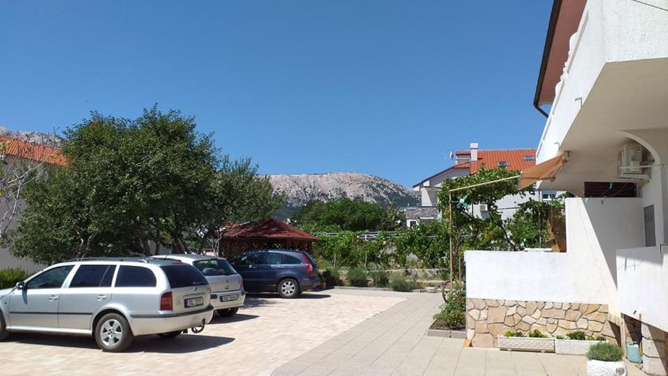 Mirjana F Apartaments Baška Eksteriør billede