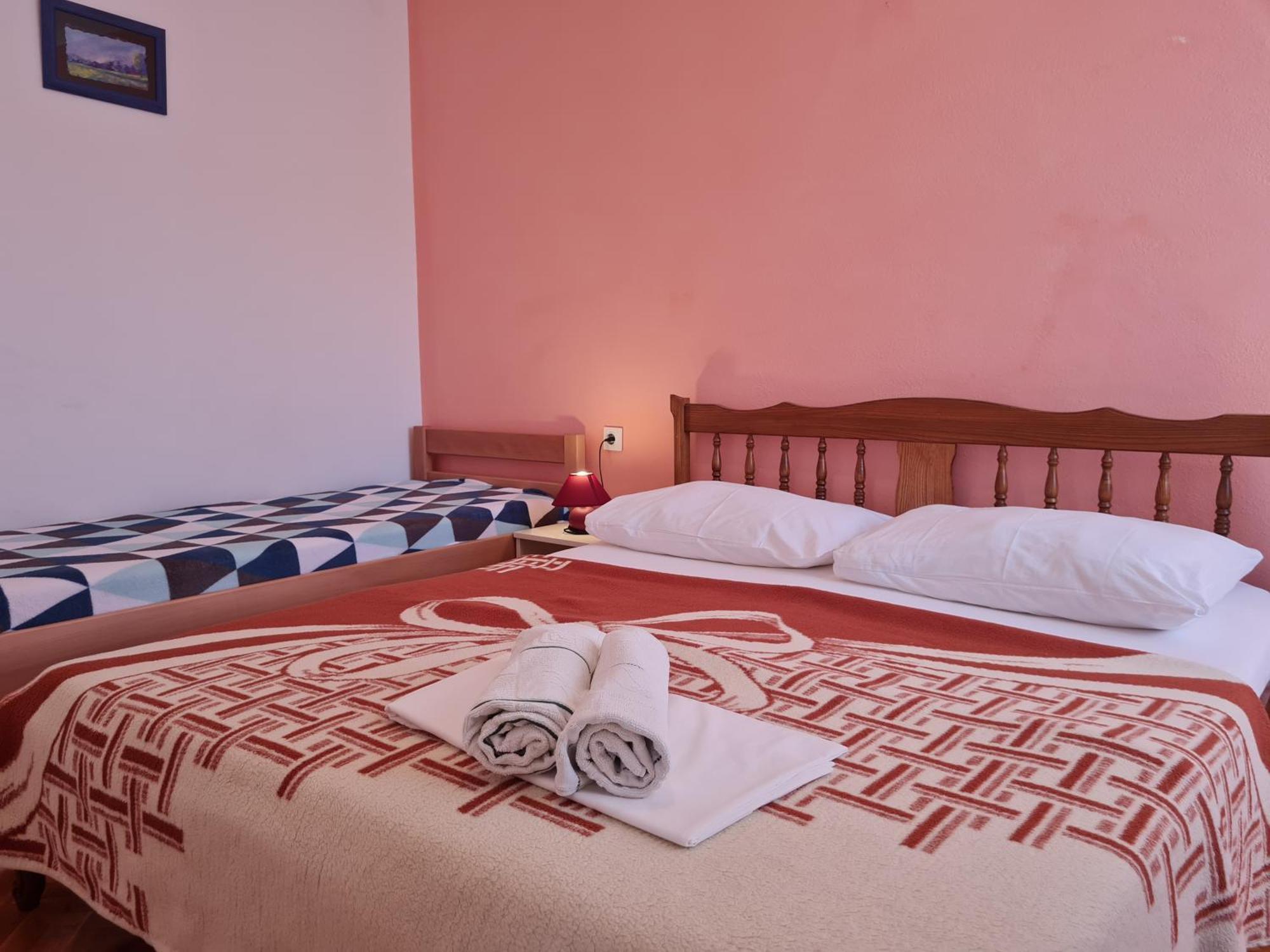 Mirjana F Apartaments Baška Eksteriør billede