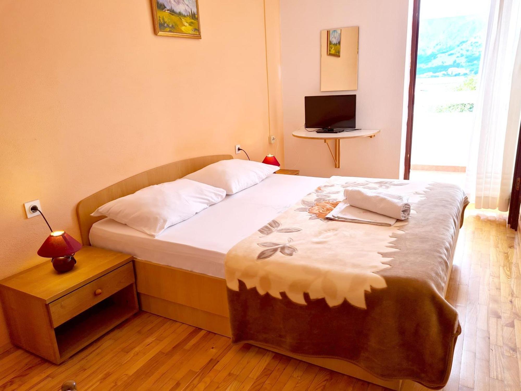 Mirjana F Apartaments Baška Eksteriør billede
